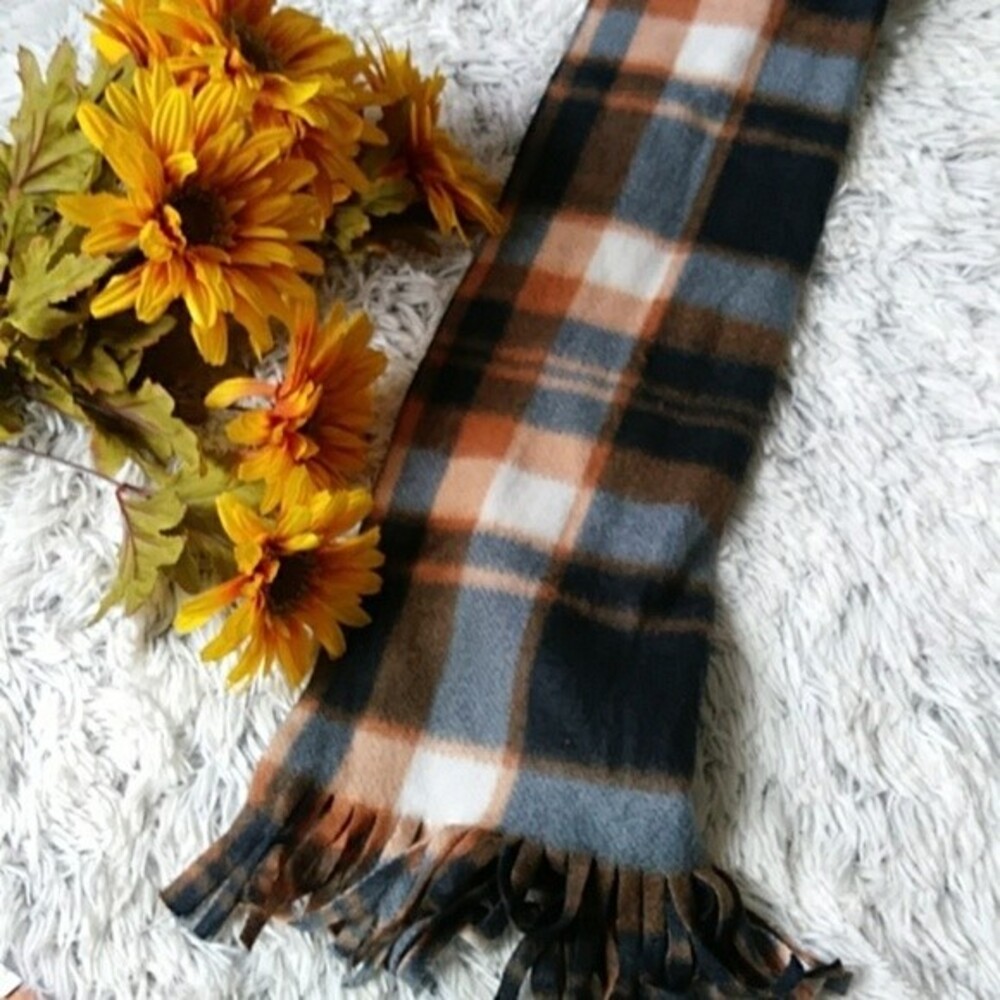 Multicolor scarf